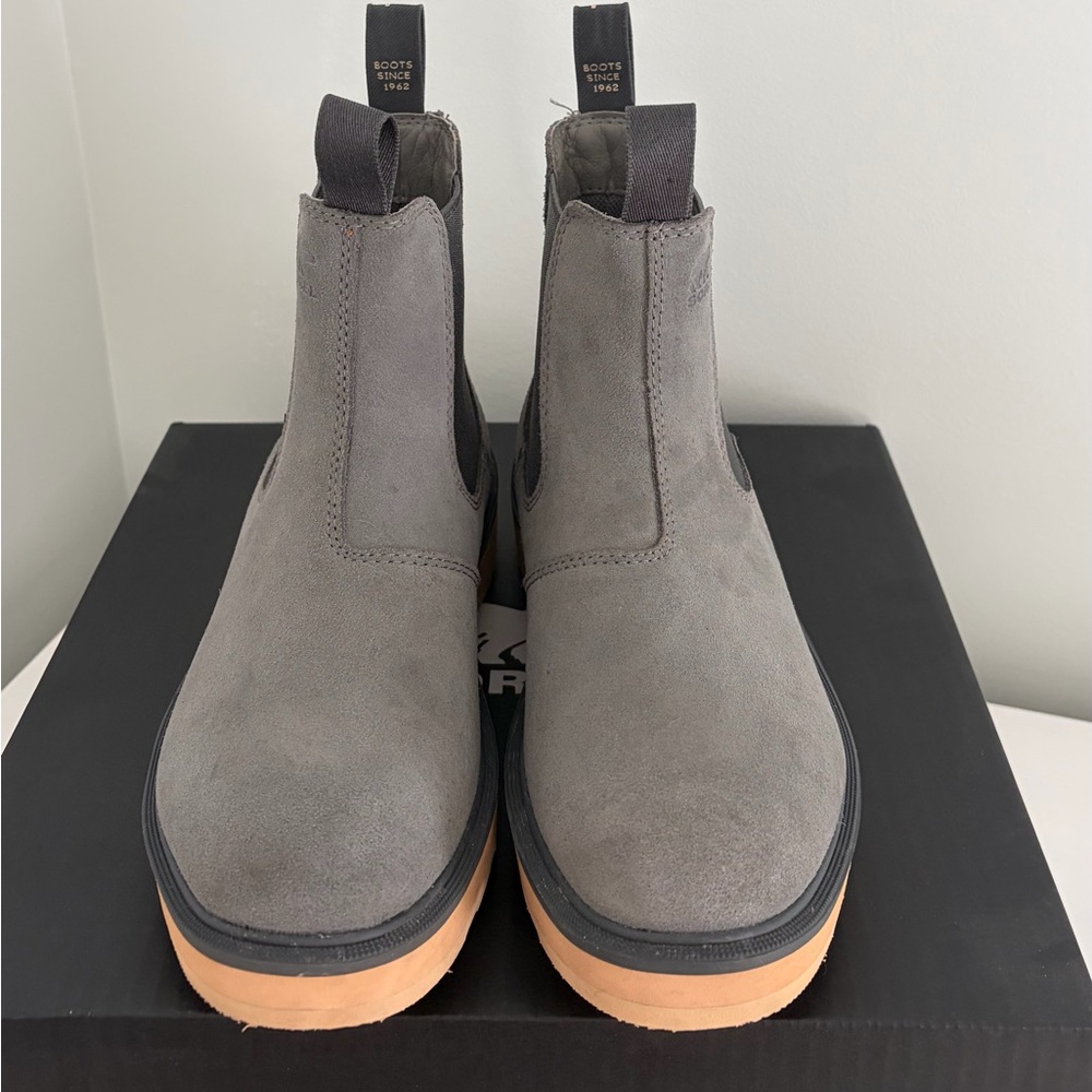 Sorel Chealsea boots size 8 - Picture 11 of 12